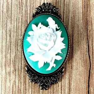 Green and White Rose Cameo Victorian Style Brooch, NWT, Handmade
